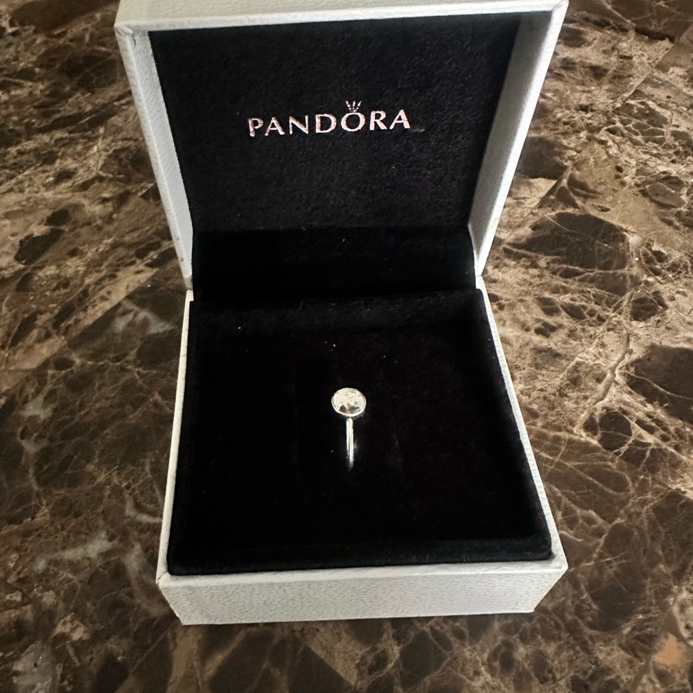 Absolutely Beautiful Authentic Pandora Ring - image 1
